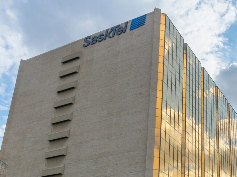 Privatization by stealth is undermining SaskTel