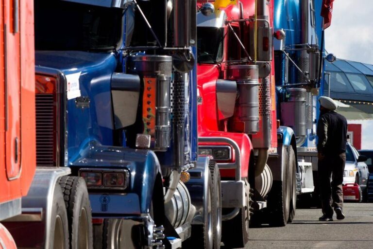 Vancouver port truckers consider another walkout